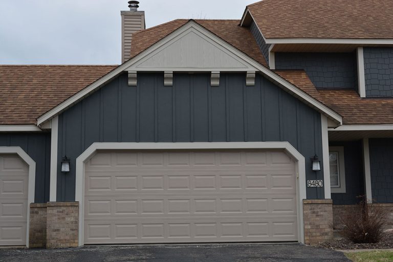 Cottage Grove Mn James Hardie Iron Gray Board Batten And Shake Siding