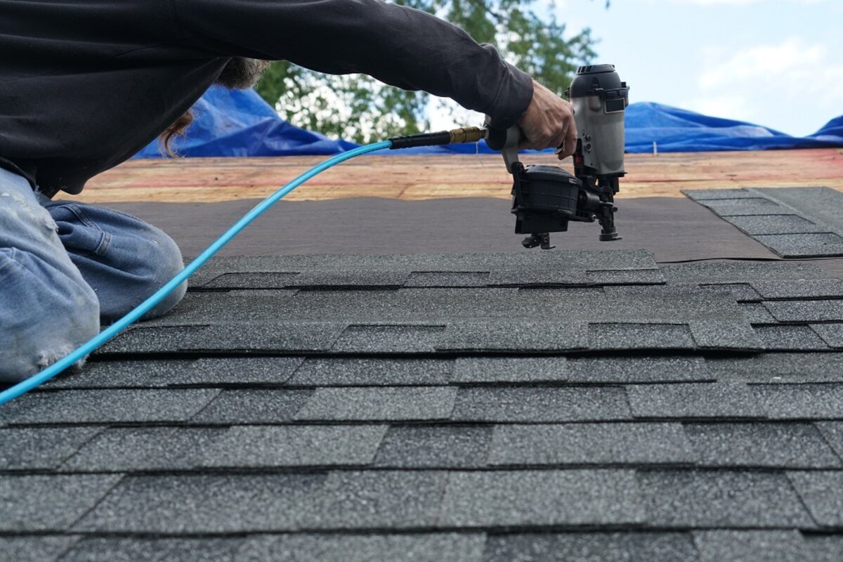 roof leaks during winter