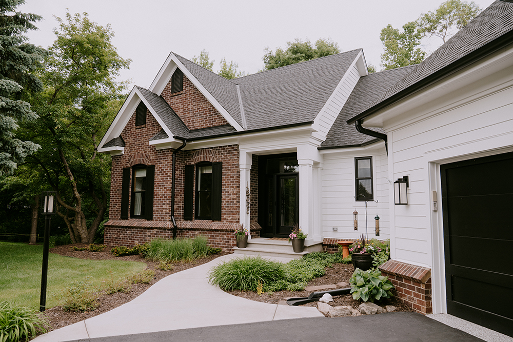 arctic white james hardie siding